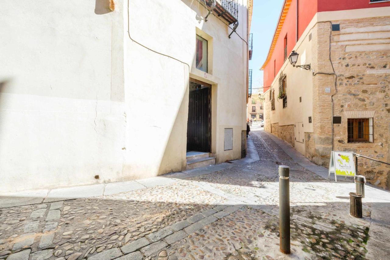 Apartamento Con Patio Junto A La Catedral By Toledo Ap Exterior foto